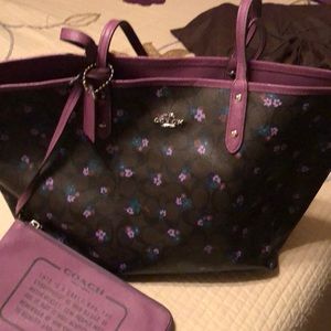 Reversal COACH tote